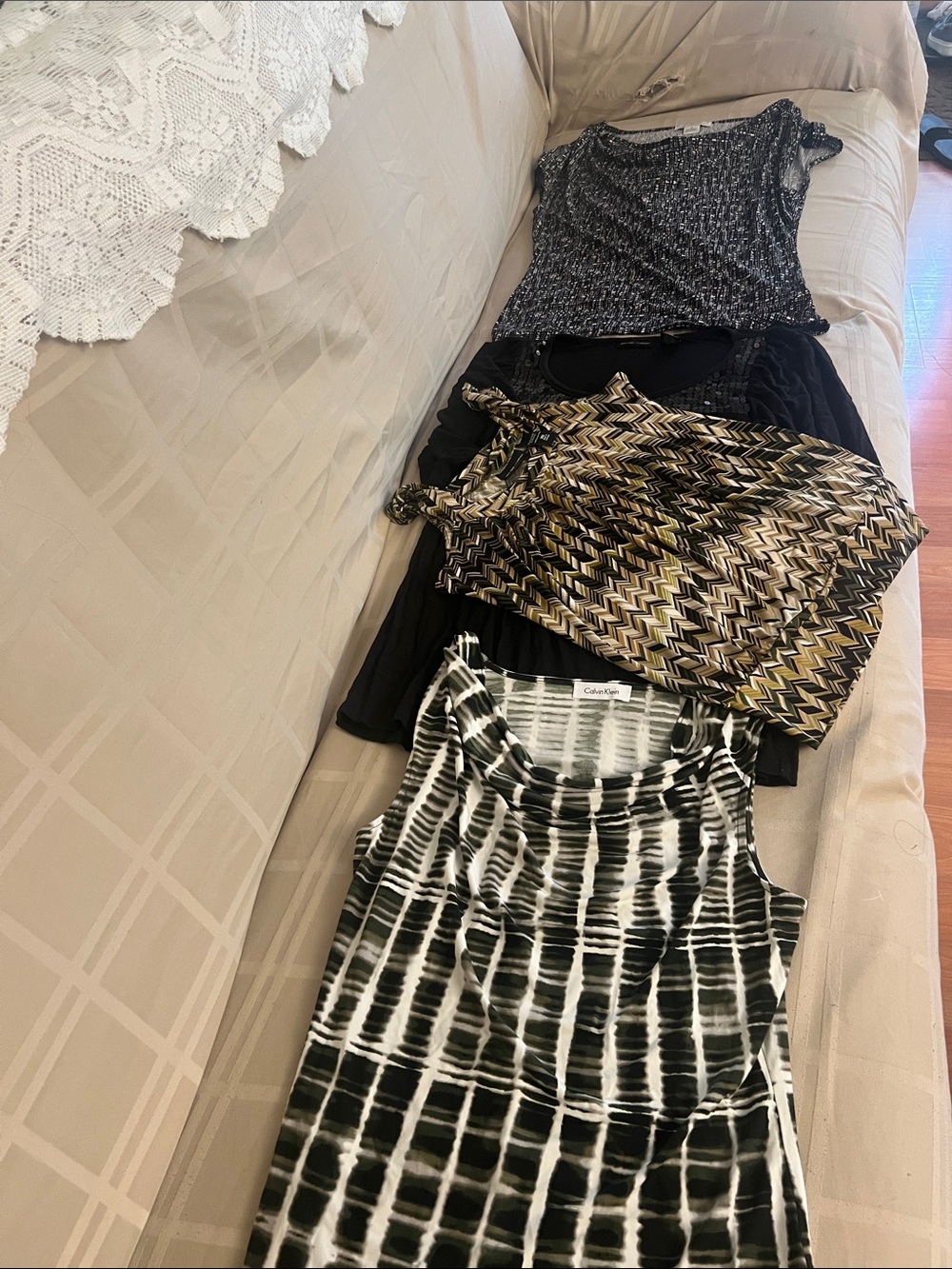 3 women blouse size small and xs Calvin Klein Ny&co Liz Claiborne